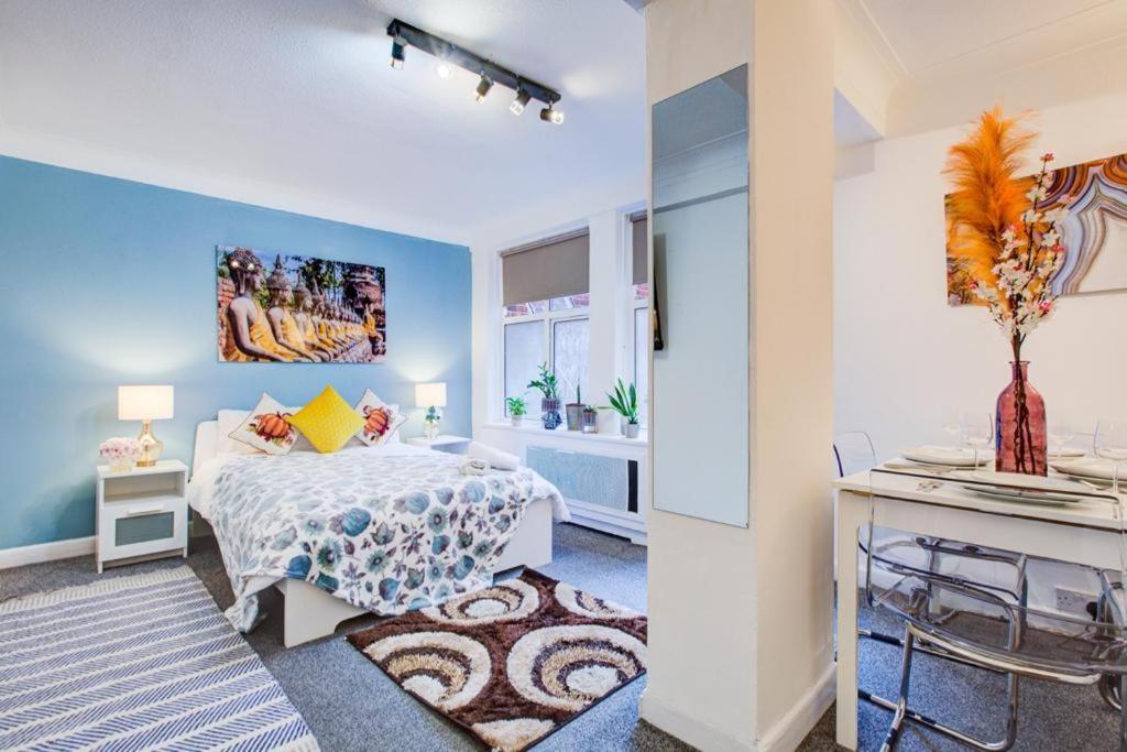 Apartment Marble Arch 2 Bedroom *