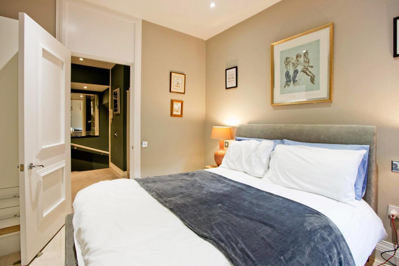 3 Bedroom Modern Mews House Apartamento Londres