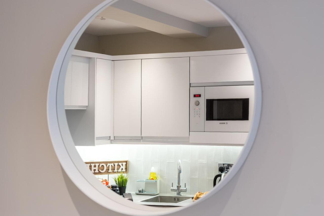Westfield 2 Bedroom Near Notting Hill