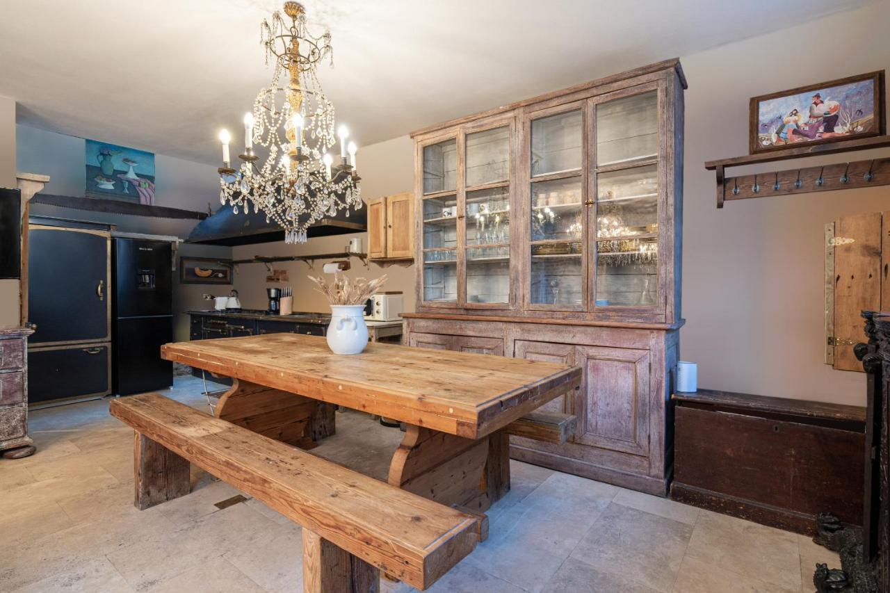 Stone Built Vintage Chic House In The Heart Of Knightsbridge Ferienhaus London