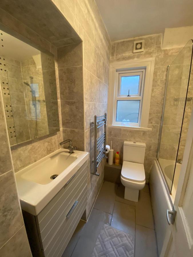 Spacious 2-bed *