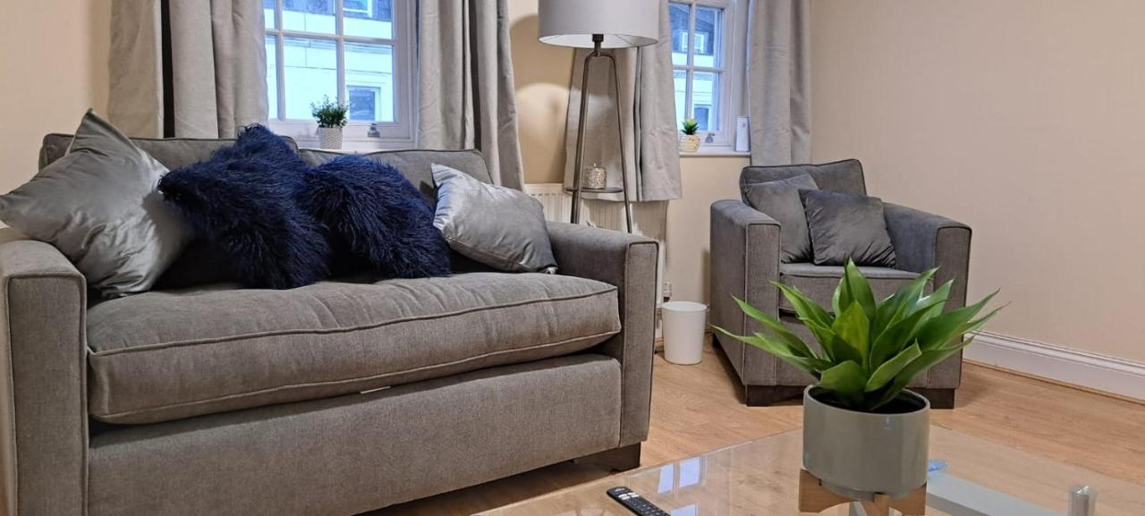 Holiday home Upper Tooting Road London