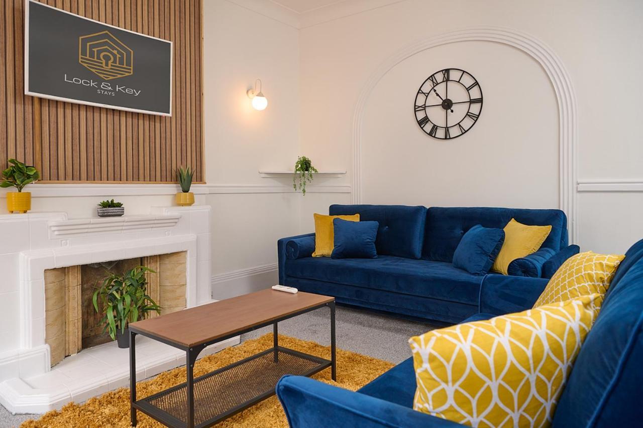 Spacious 3 Bedroom Apartment- Crouch End Londres
