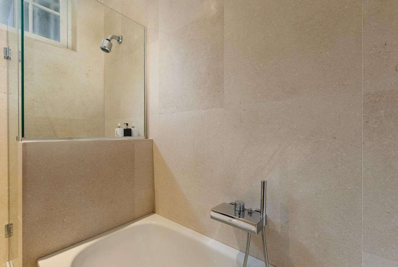დluxury & Spacious Duplex In The Heart Of Chelseaდ London