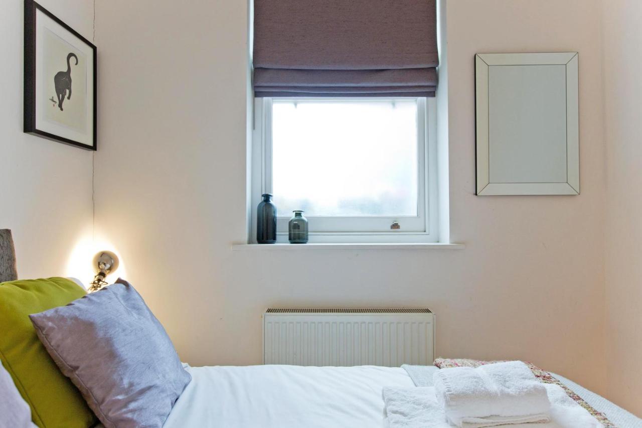 Cosy Highbury Fields One Bedroom Apartment