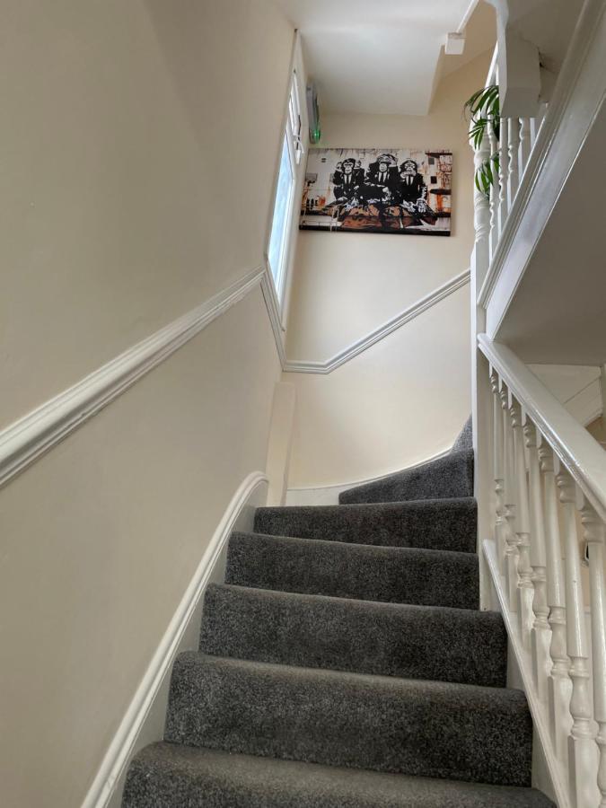 Guest house Gladstone 3*