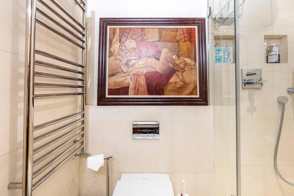 Apartment Luxurious Warm Of 70m2 On Sloane Street *