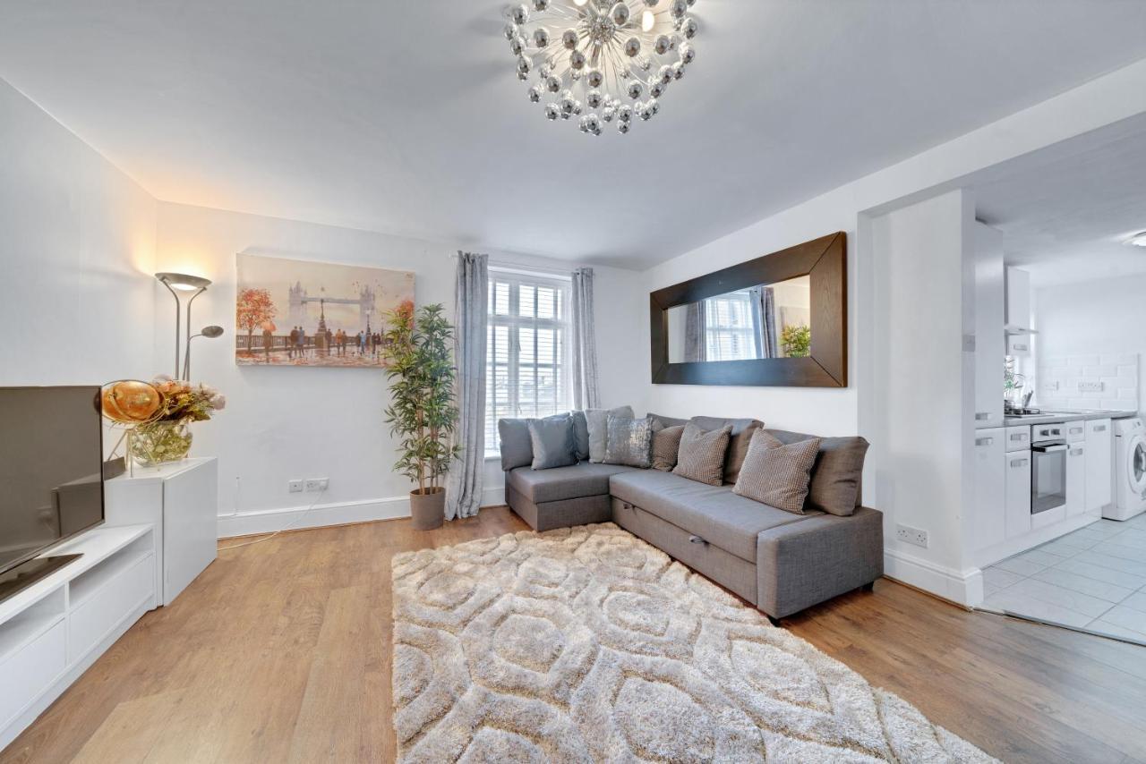 Apartamento Modern Deluxe 2 Bedroom In Canning Town Excel Centre Londres