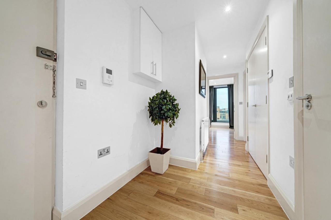 Apartment Tandy 2bed 2bath Bridge Great Location Excellent Transport Links London
