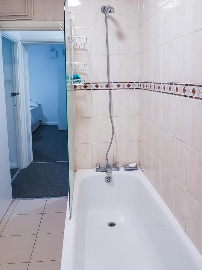 Grosvenor Court Guest house