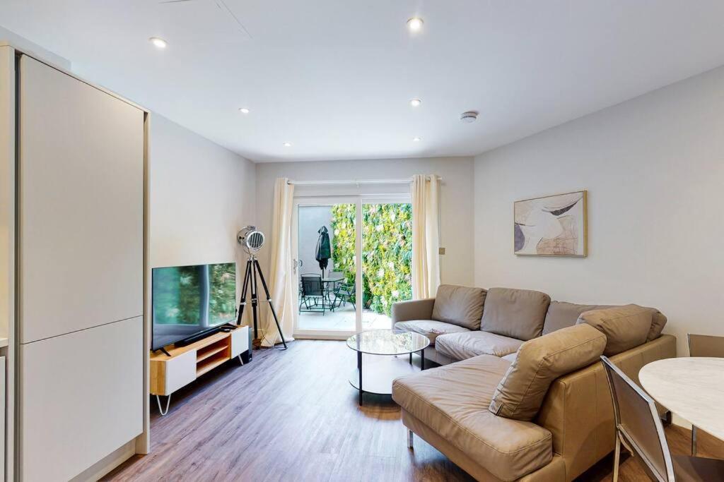 Elegant 2bed Flat 10min To Wimbledon Tennis Courts Apartamento
