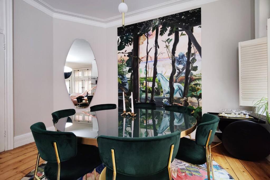 Luxury Artist In Apartamento Londres