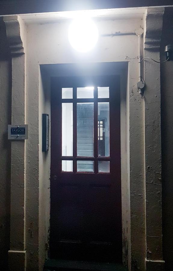 Guest house Grosvenor Court *