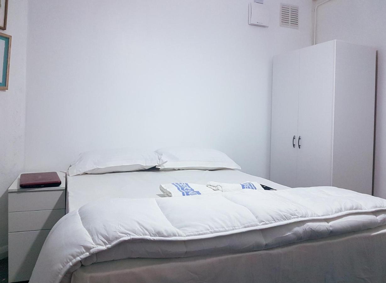 Guest house Grosvenor Court