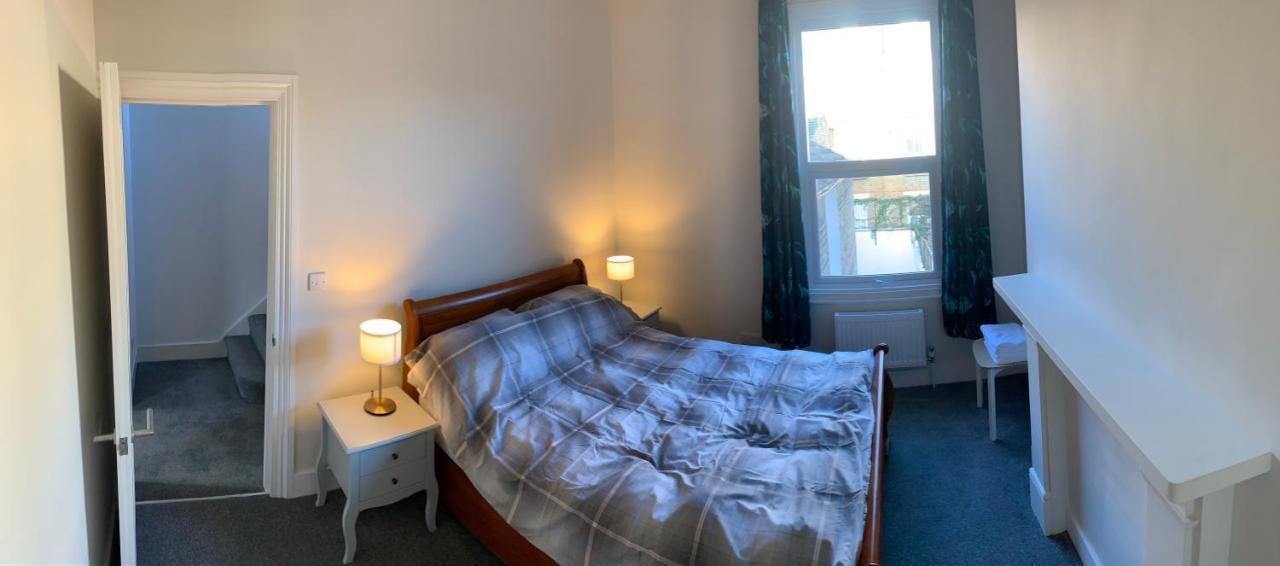 The Dimmer 2 Bedroom London