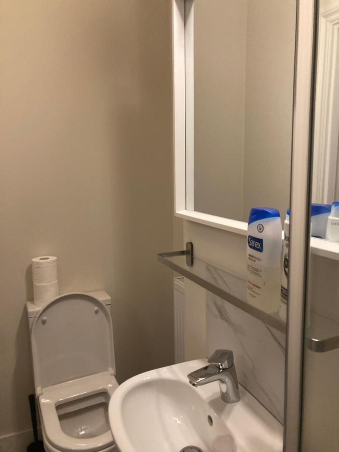 The Dimmer 2 Bedroom *