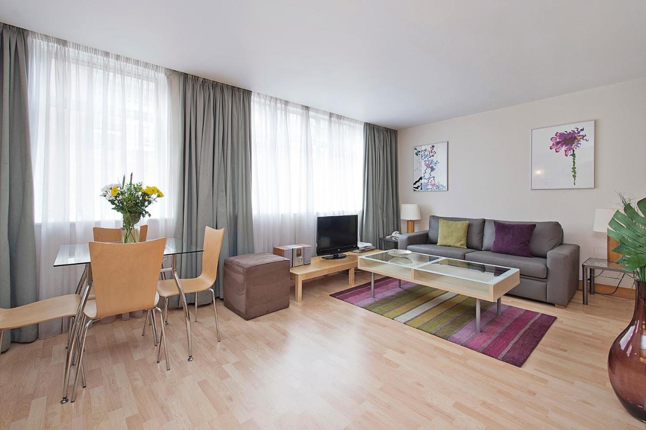 St Christopher's Place Serviced By Globe Apartment London