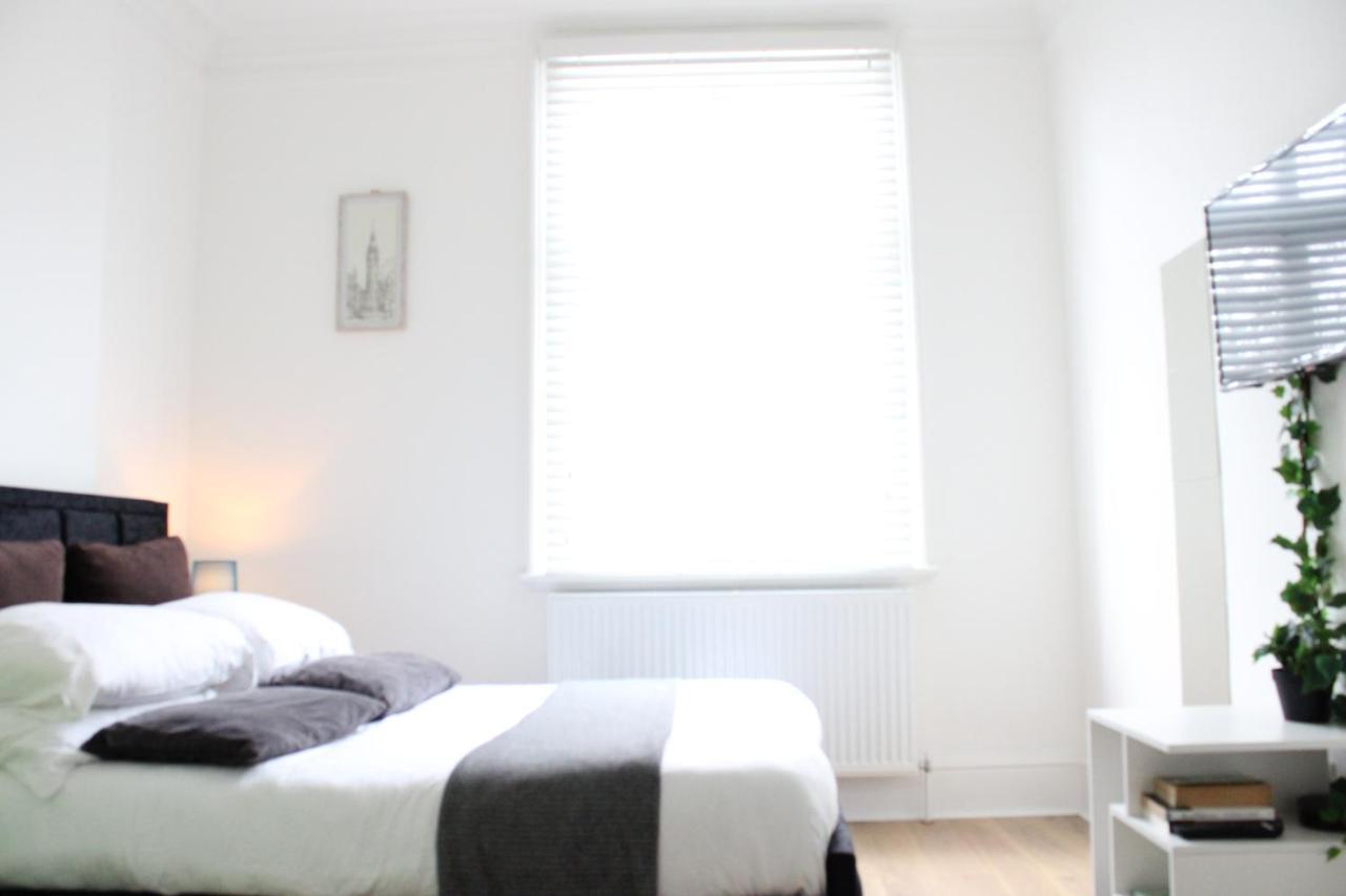3 Bed 2 Bath Appartement