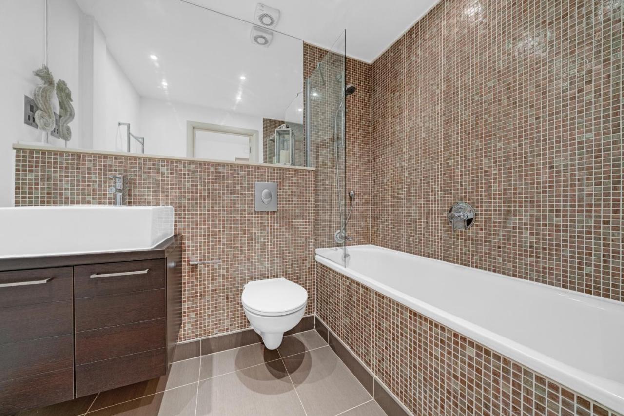 Apartment Tandy 2bed 2bath Bridge Great Location Excellent Transport Links London