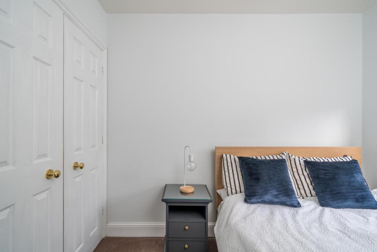 Altido Fantastic Flat Near Vauxhall Gardens Londen