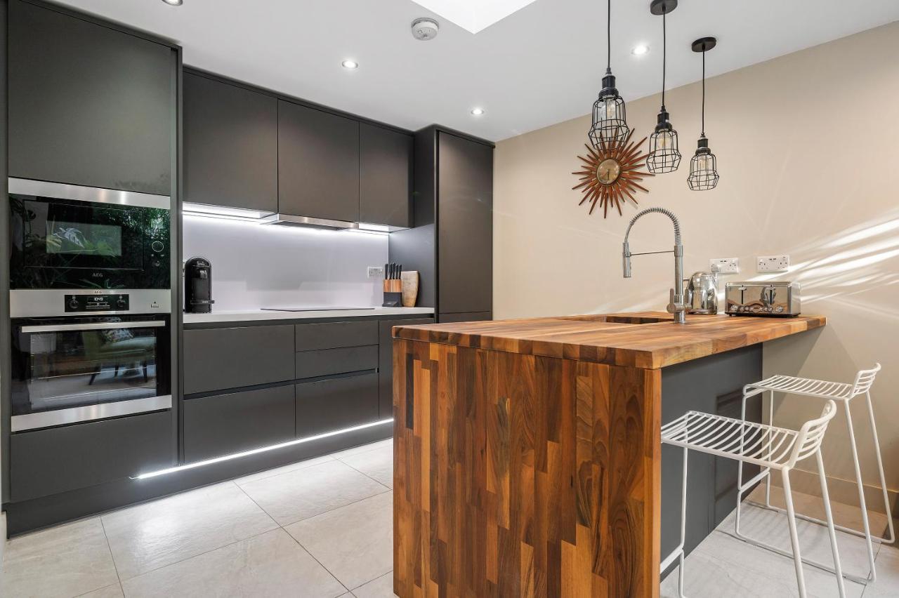 Luxury With 3 Bedrooms Appartement Londen