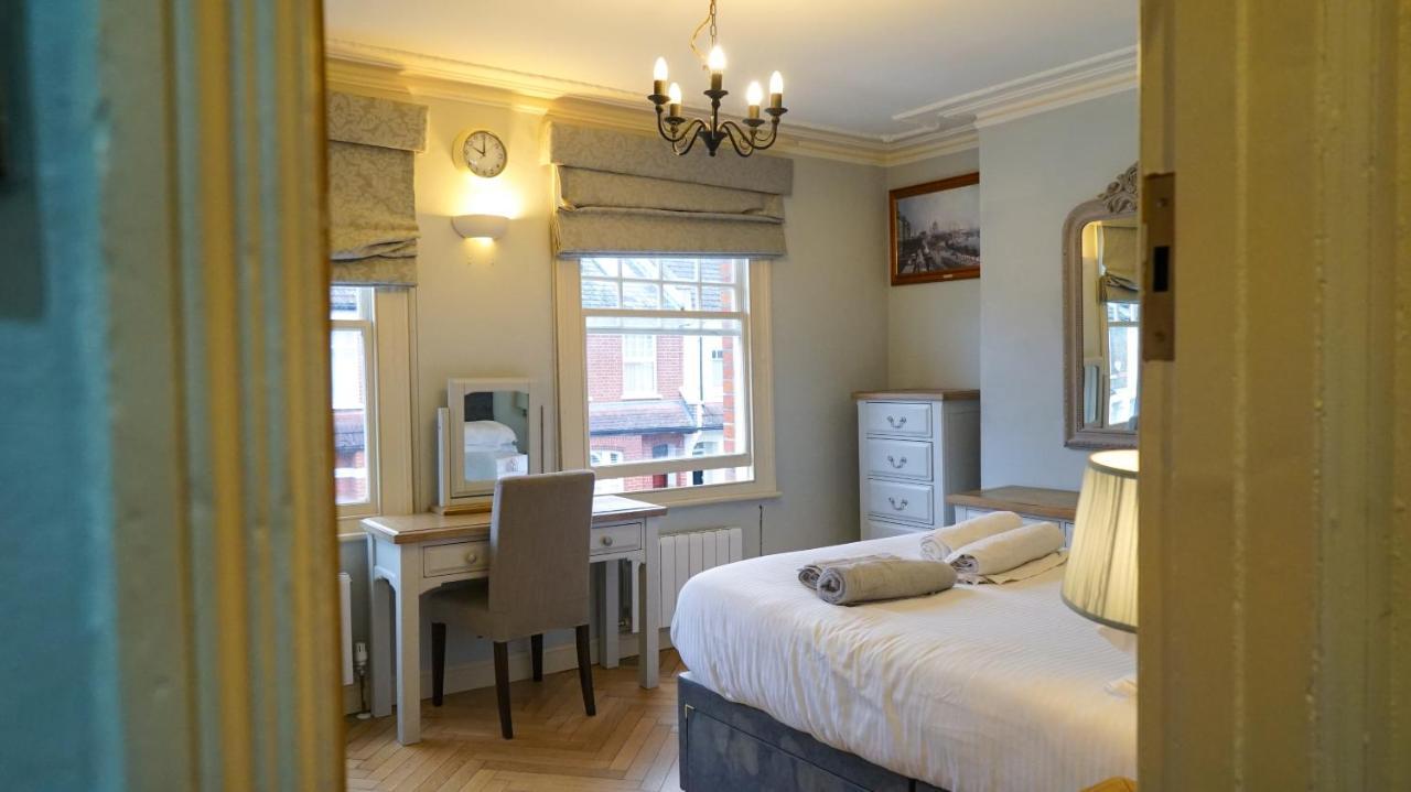 Holiday home 4 Bedroom Hammersmith Fulham London