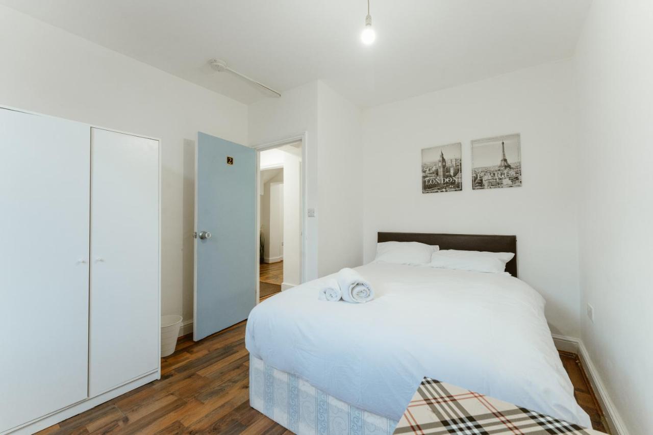 Guest house Upton Park Bedrooms 25 Min To