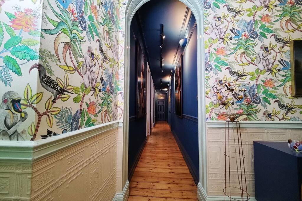 Luxury Artist In * Londres