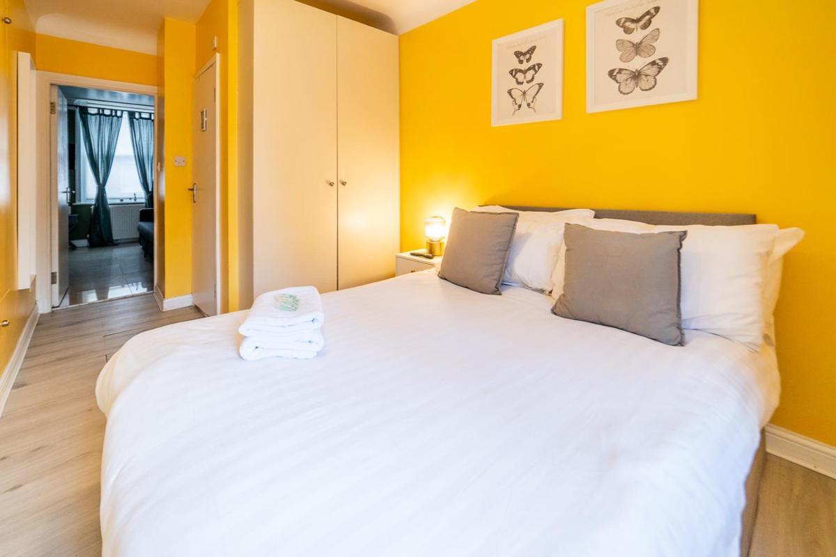 Covent Garden In Apartment *