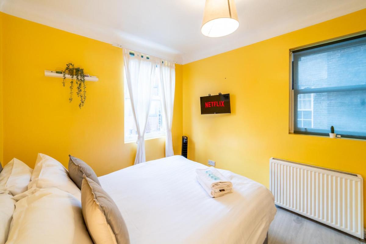 Covent Garden In Apartment *