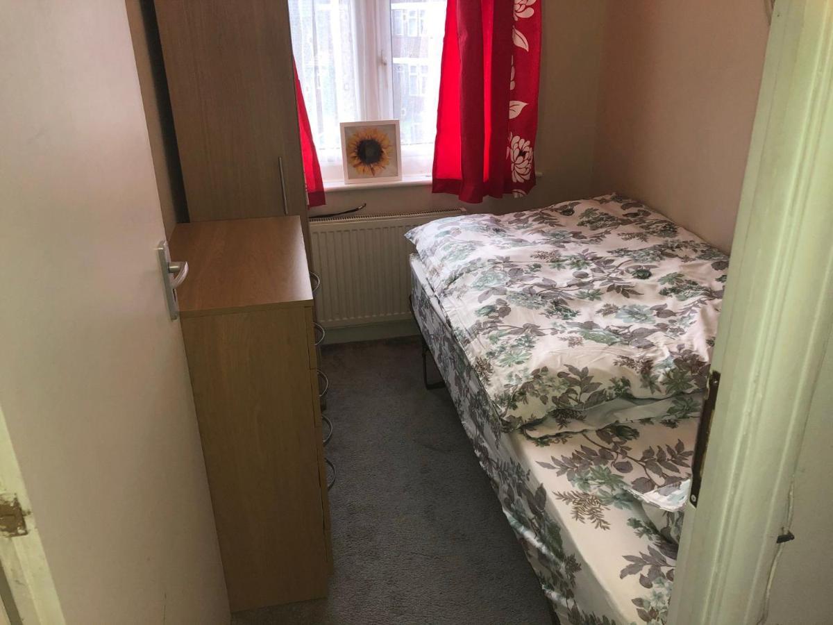Guest house North London