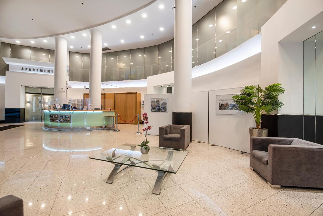 Appartement And Spacious 2 Bed