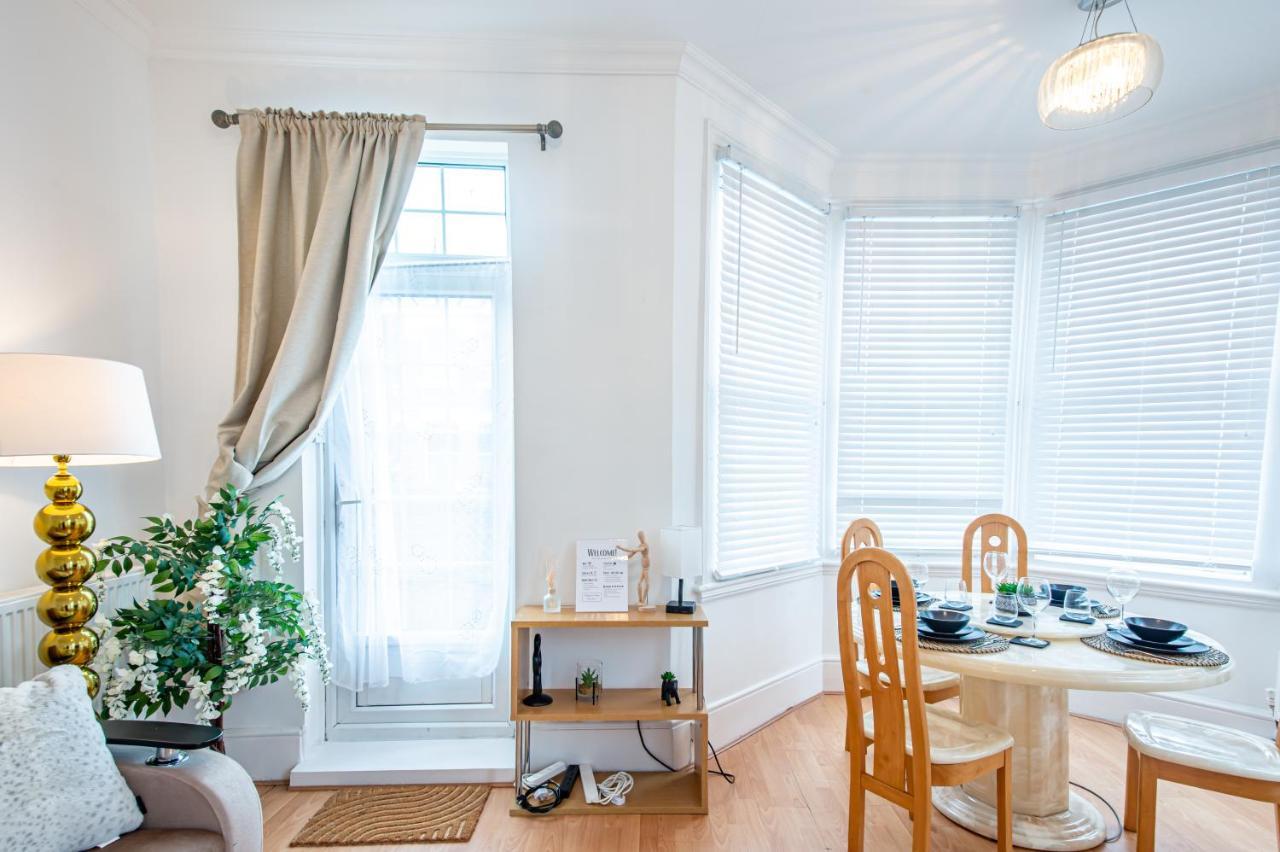 Modern Spacious 75 Appartement Londen