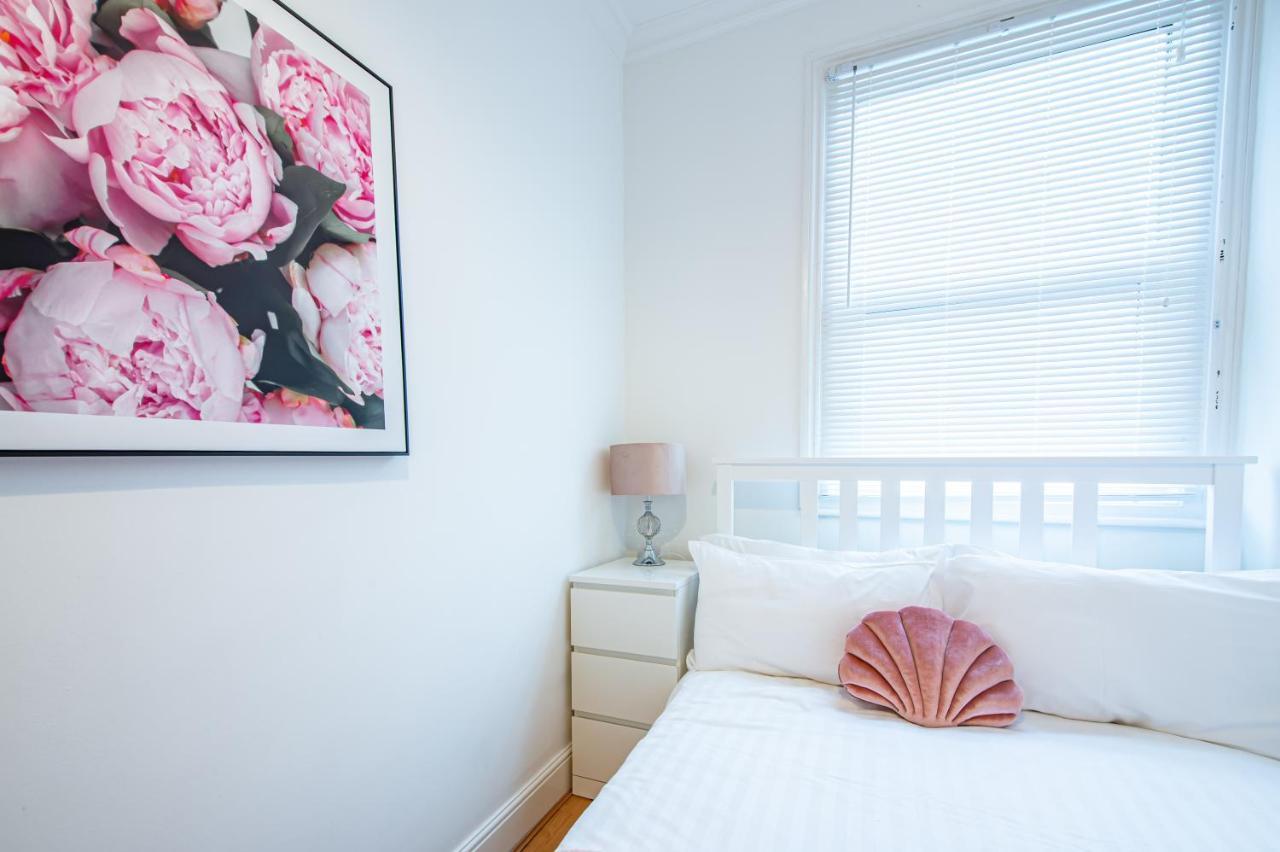 Modern Spacious 75 Londen