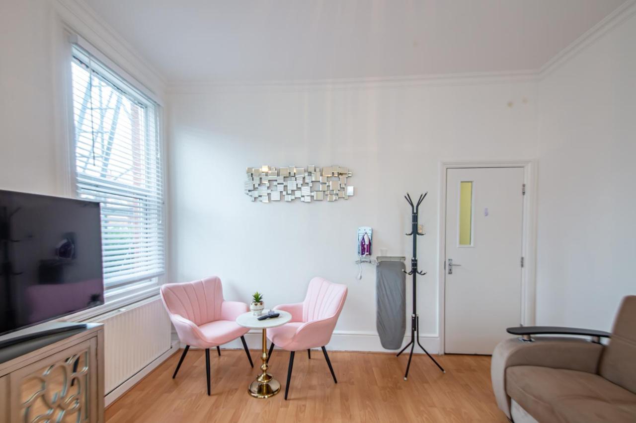 Modern Spacious 75 * Londen