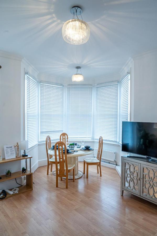 Appartement Modern Spacious 75
