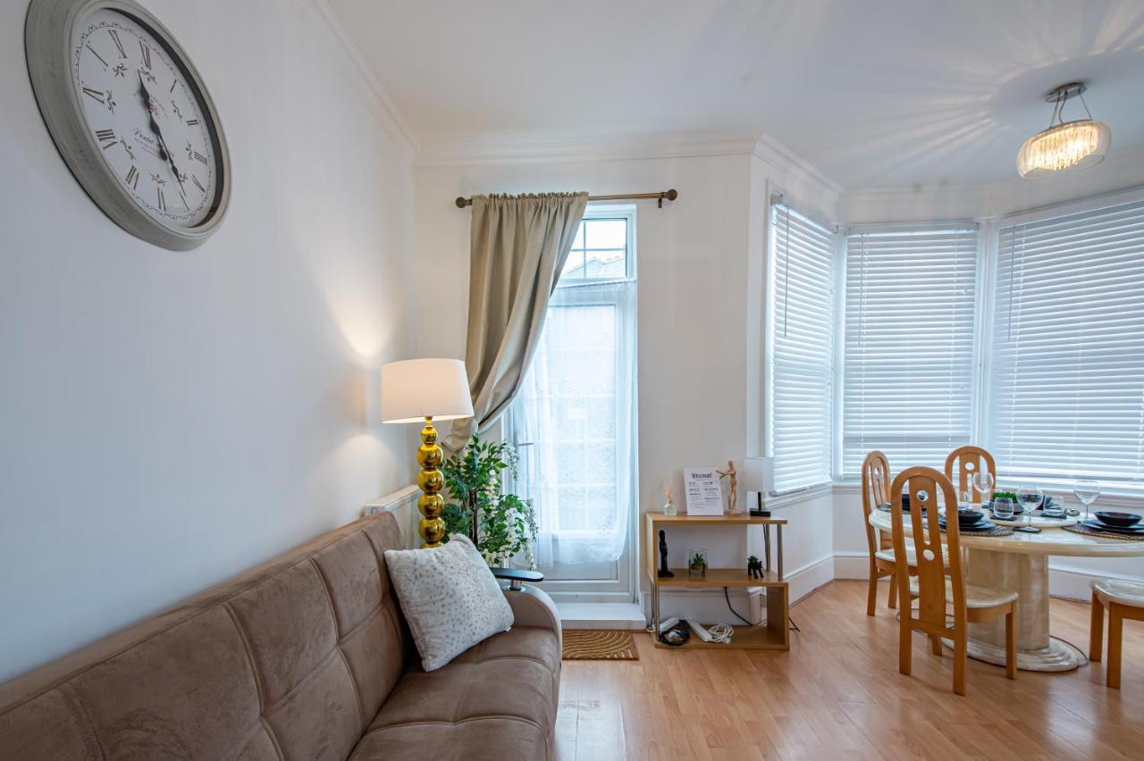 Modern Spacious 75 * Londen
