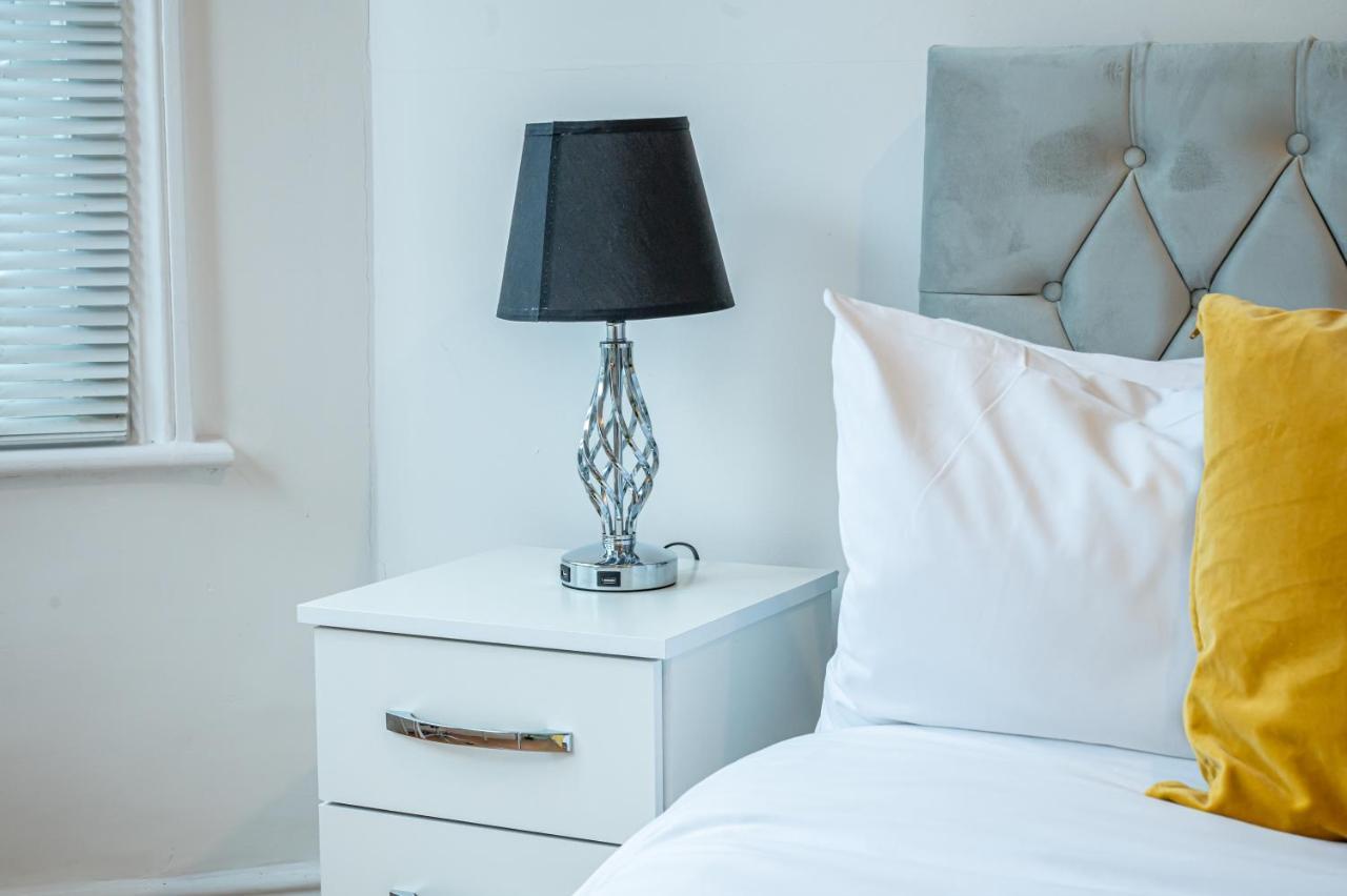 Modern Spacious 75 * Londen