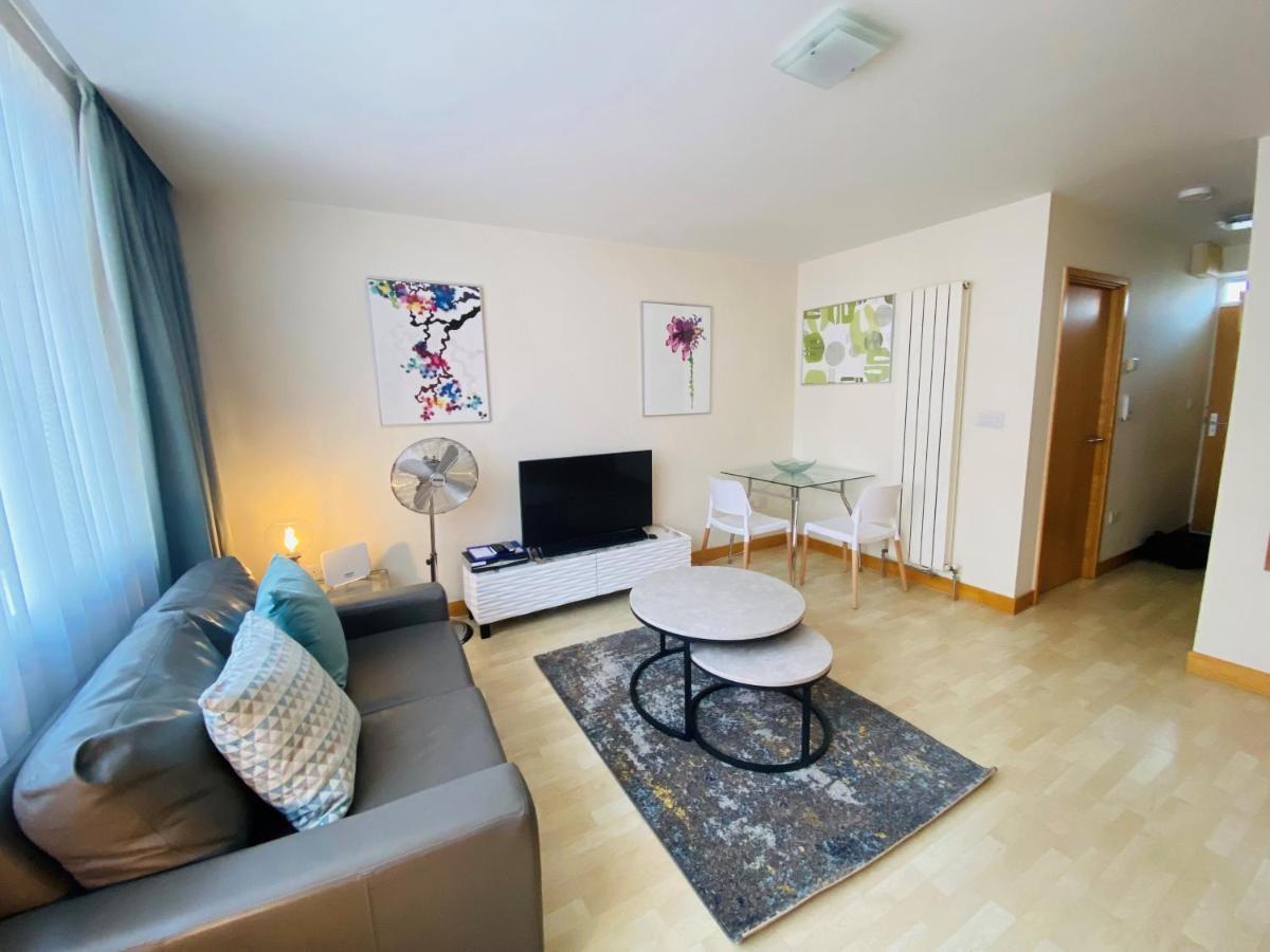 Apartment St Christopher's Place Serviced By Globe London