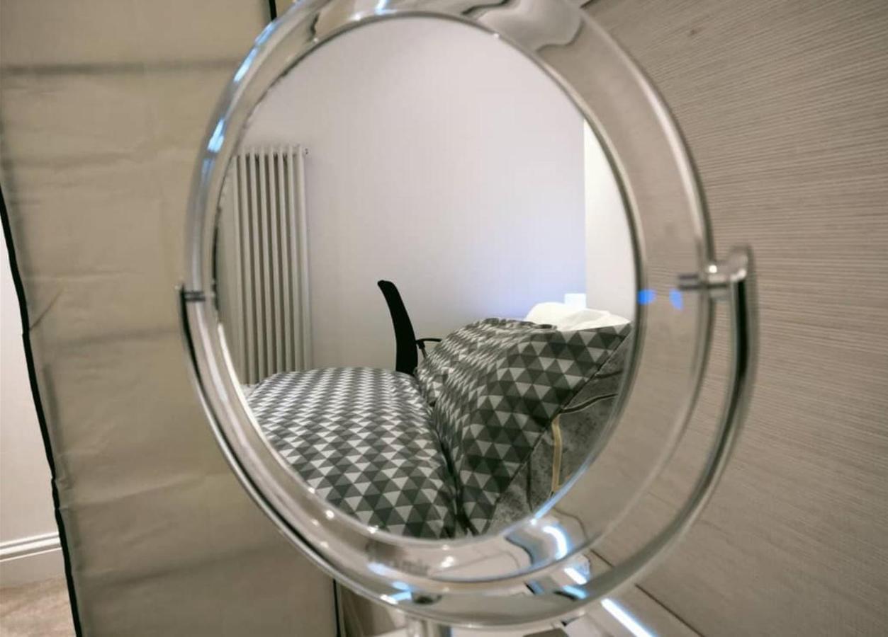 Apartment Fully-equipped Flat In The Of London