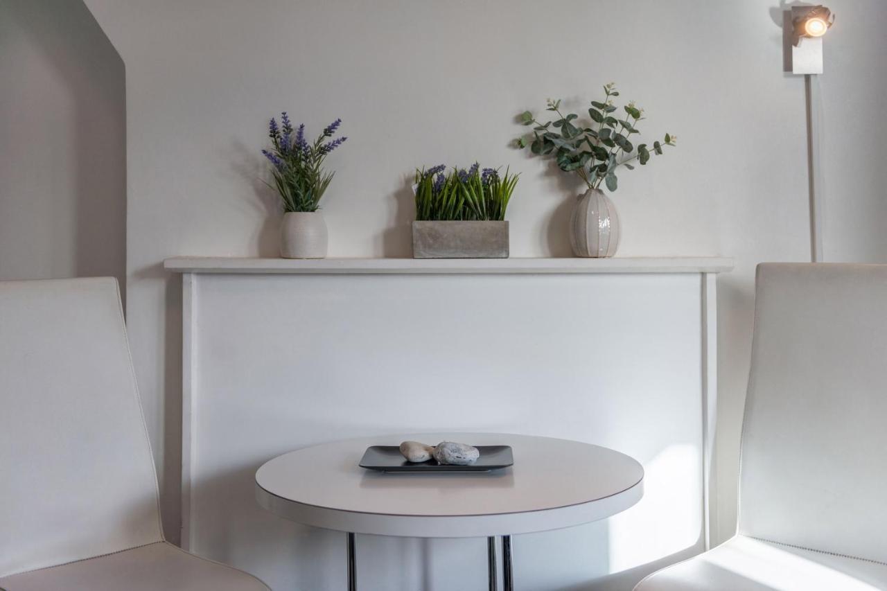 The Darlington - Stylish 1 Bedroom Apartment, 10 Minutes From The Eye Apartamento Londres