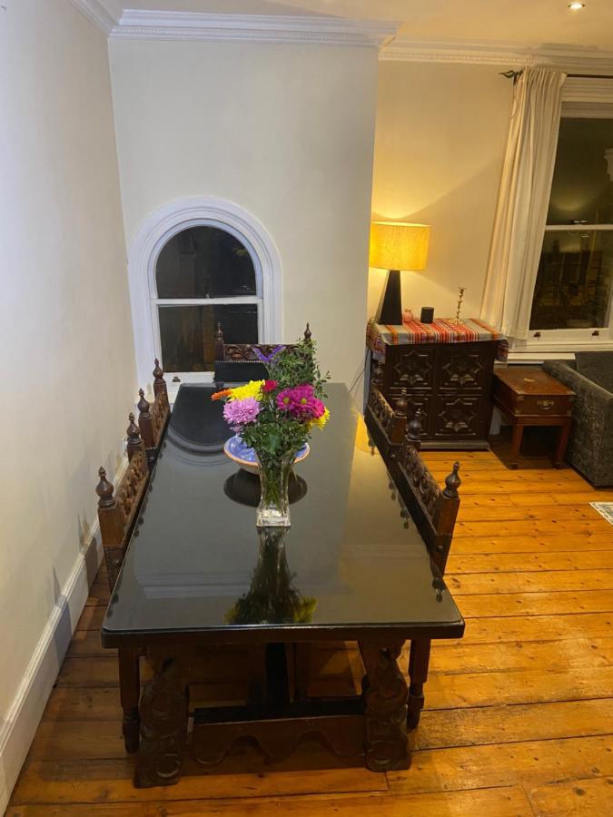 Charming And Beautiful In Wandsworth Homestay *