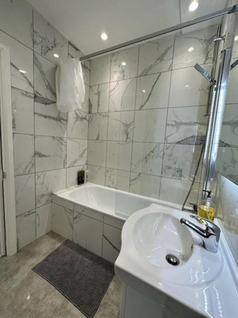 Apartamento Stratford With Balcony Londres