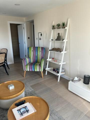 2 Bedroom Chelsea *