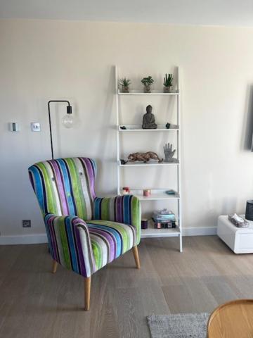 2 Bedroom Chelsea Apartment *