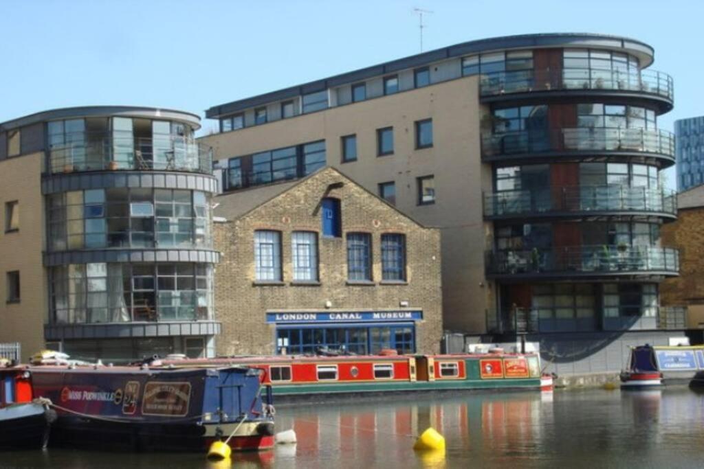 Victorian Functional 5min Walk From Tufnell Park Londen