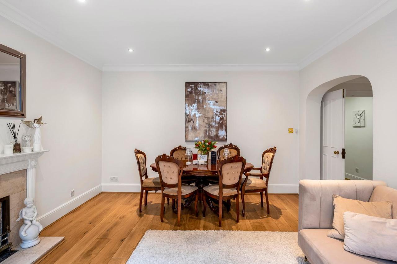 Kensington Luxury Apartment *