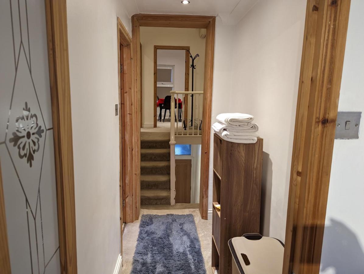 Fully-equipped Flat In The Of Apartment *