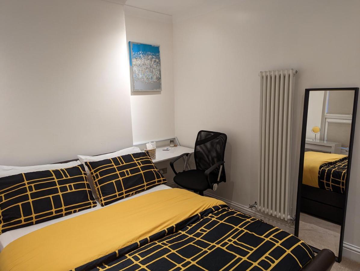 Apartment Fully-equipped Flat In The Of London