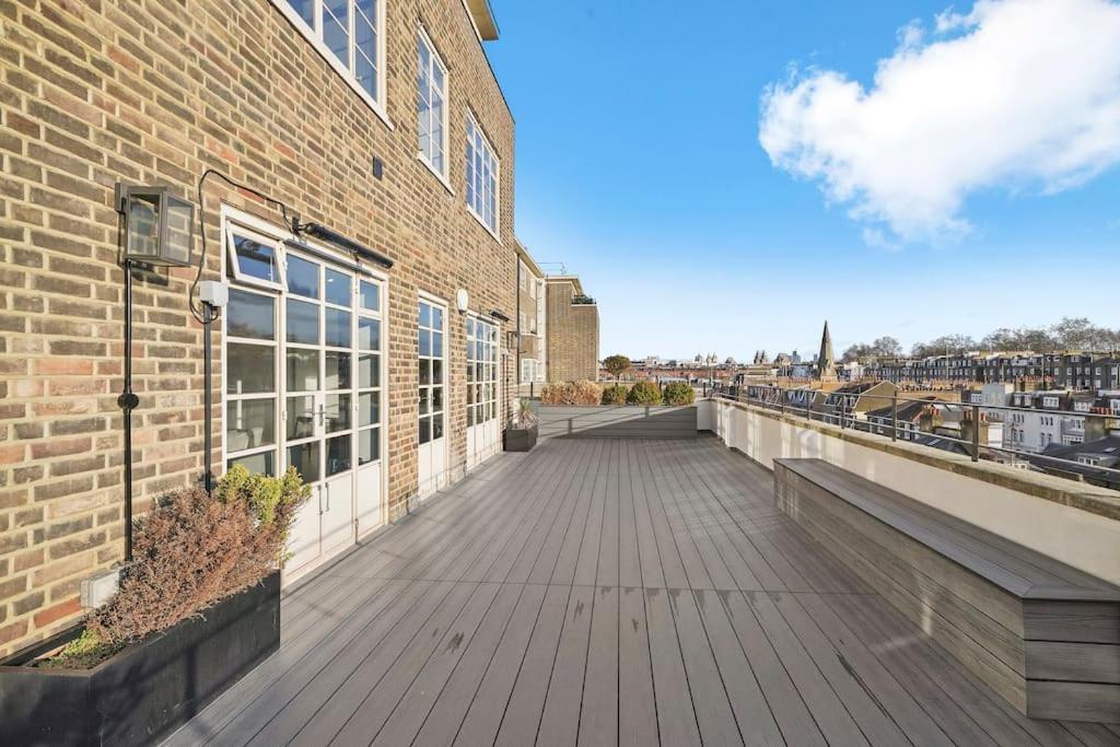 Apartment Two Bedroom Flat In Kensington London